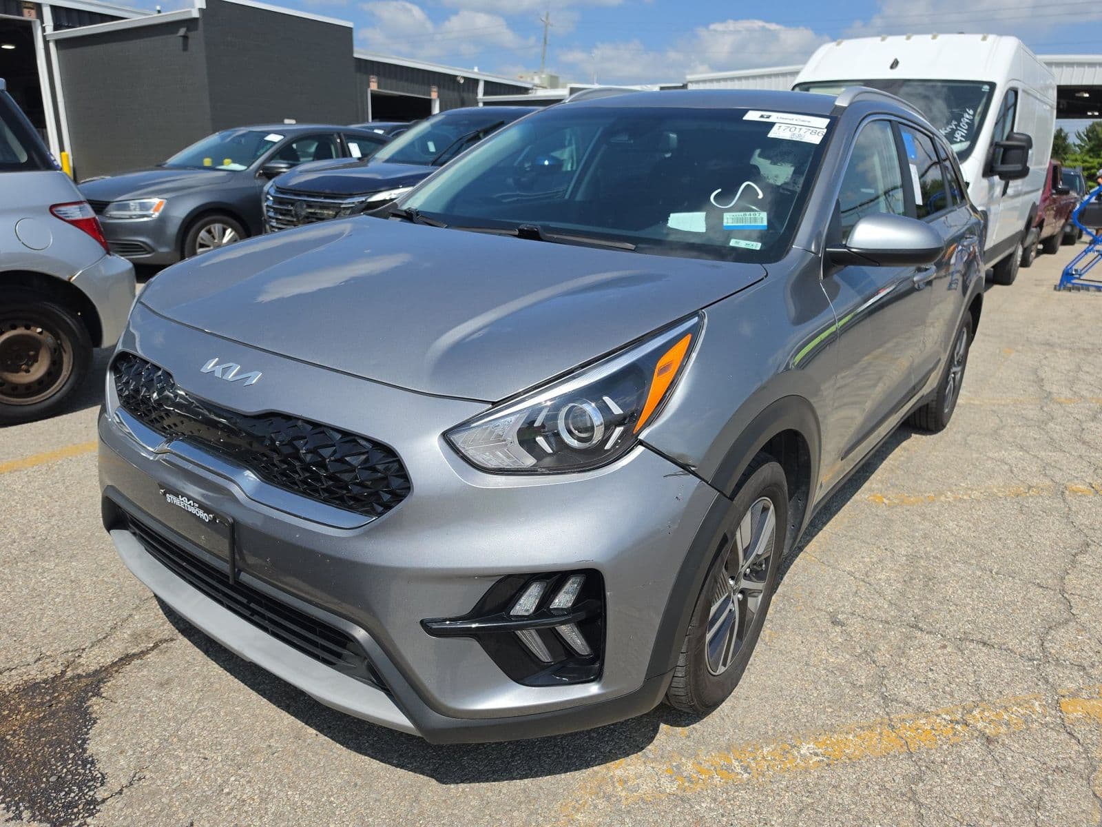 2022 KIA NIRO LXS
