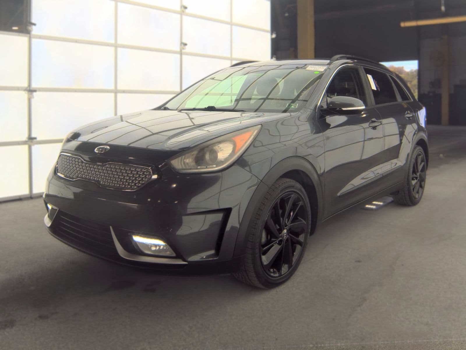 2018 KIA NIRO EX 1