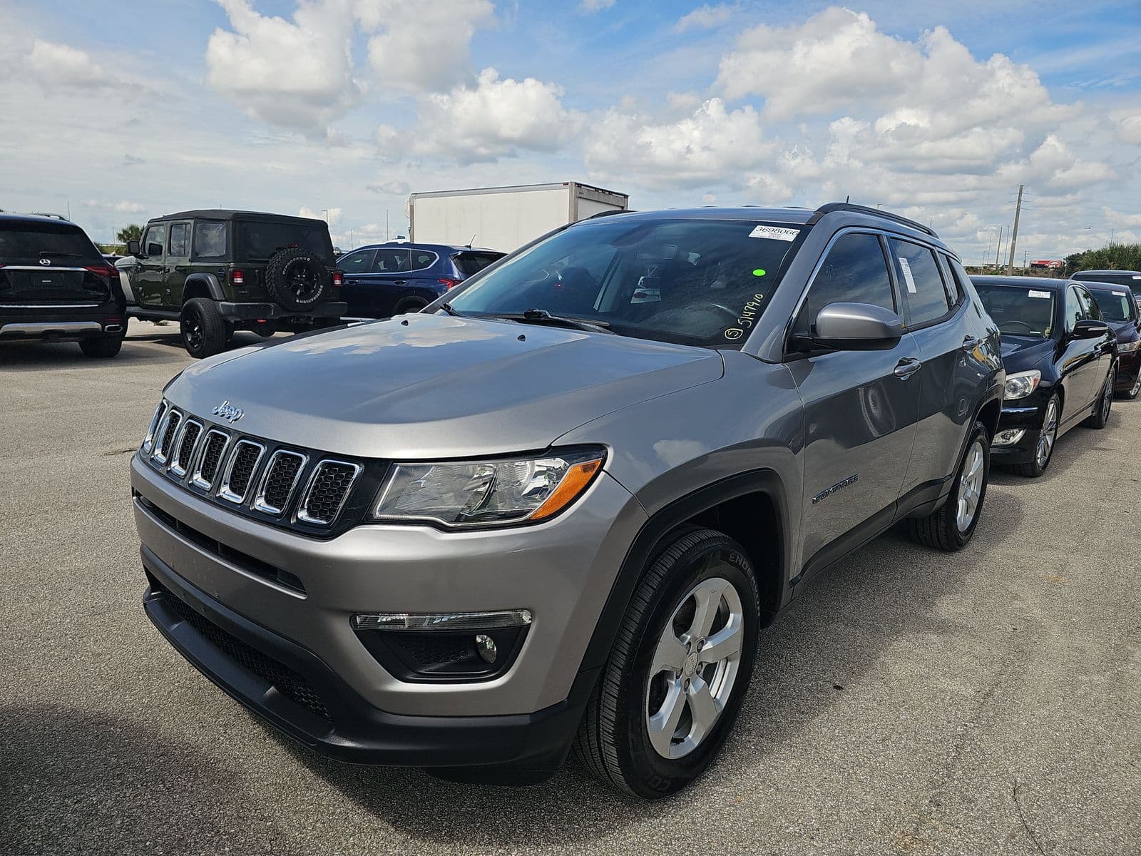 2020 JEEP COMPASS Latitude 1