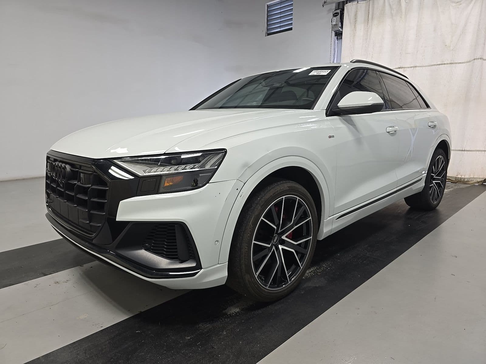 2021 AUDI Q8 PREMIUM Plus