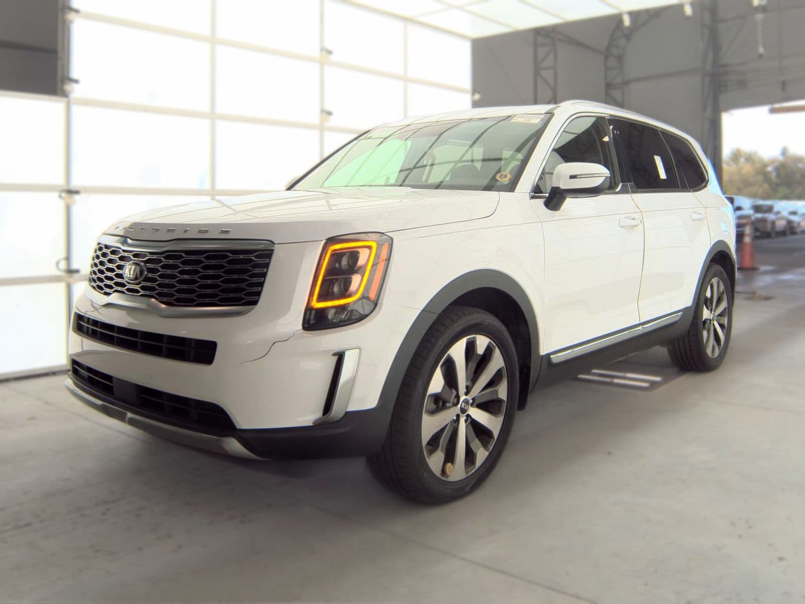 2021 KIA TELLURIDE EX