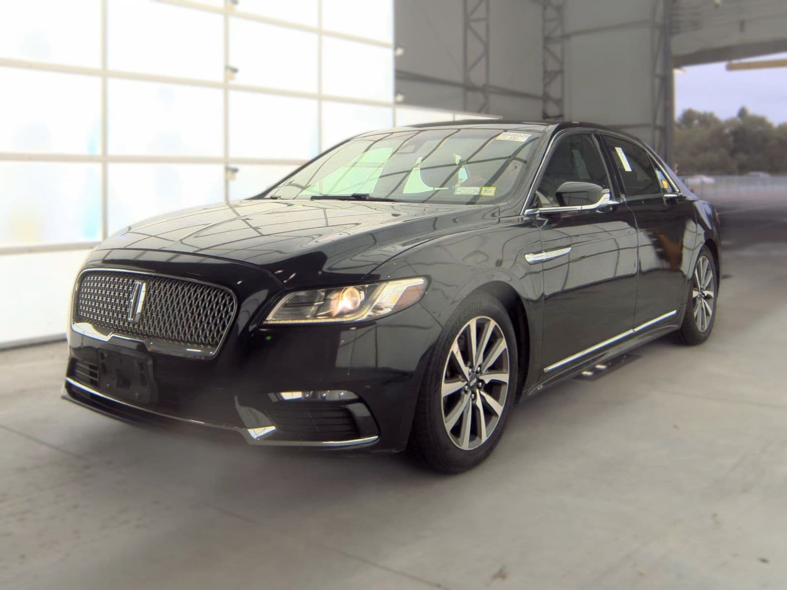 2019 LINCOLN CONTINENTAL Livery