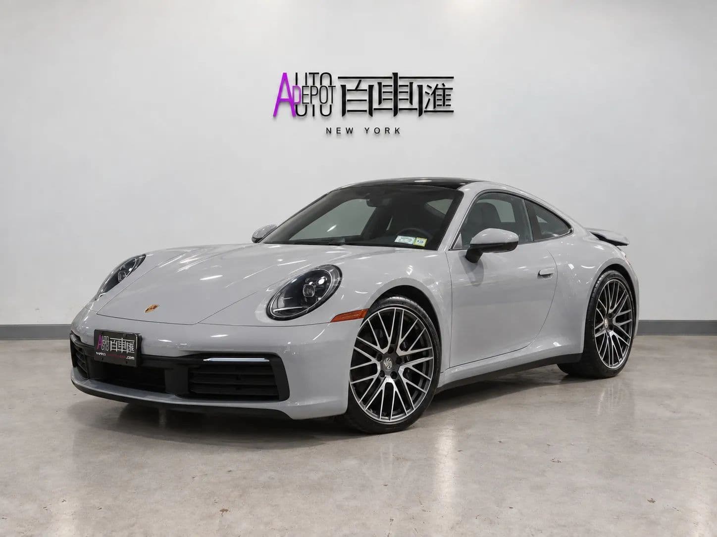 2022 PORSCHE 911 Carrera