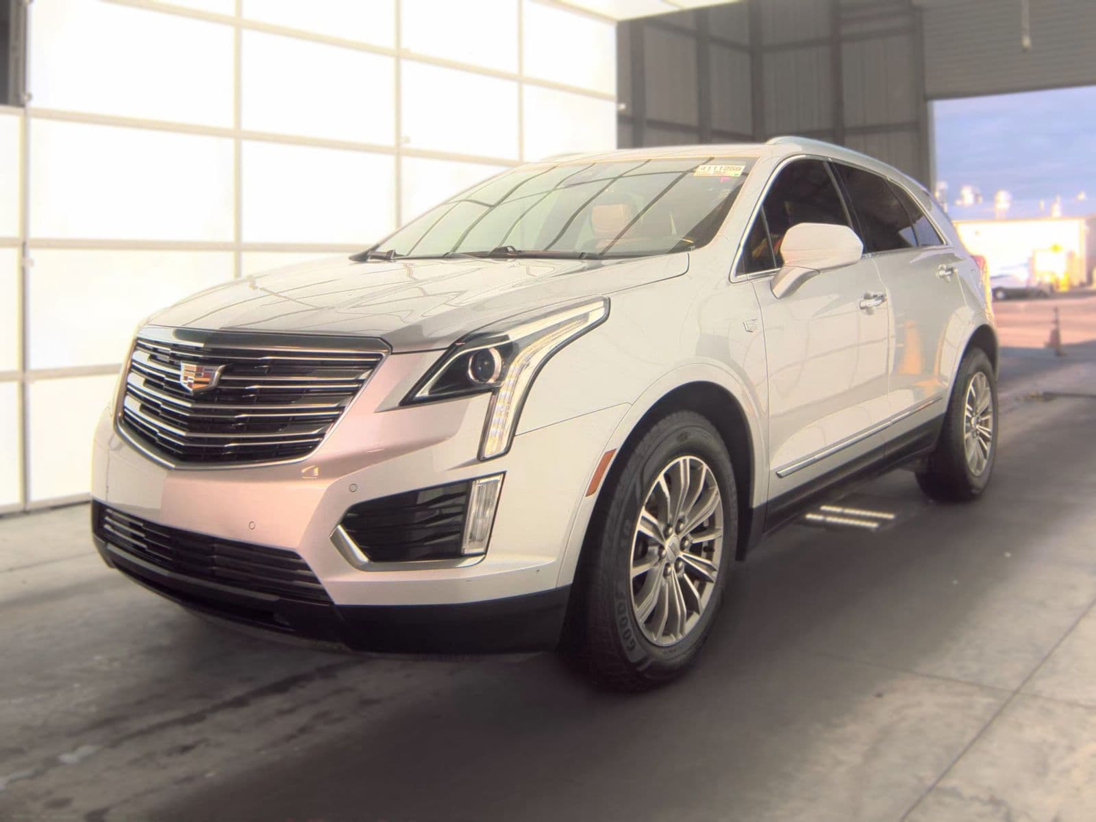 2017 CADILLAC XT5 Luxury