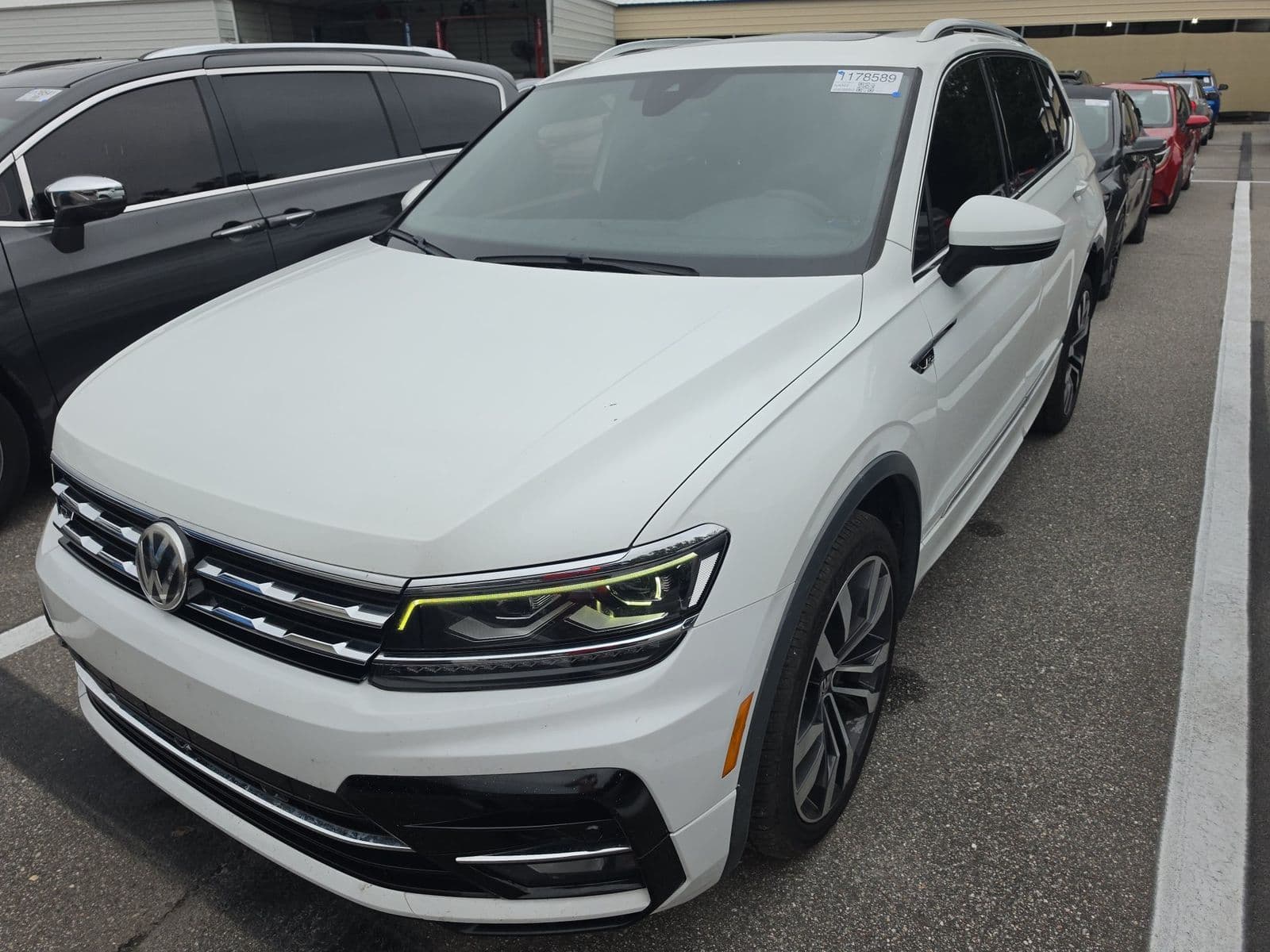 2020 VOLKSWAGEN TIGUAN 2.0T SEL PREMIUM R-Line