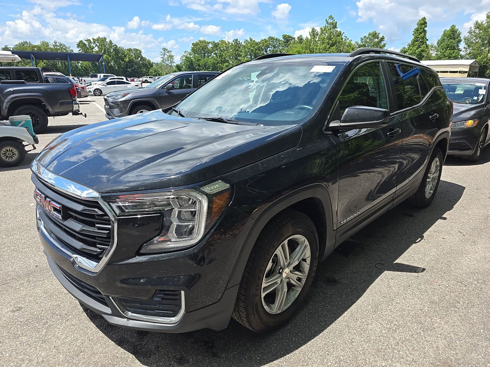 2022 GMC TERRAIN SLE