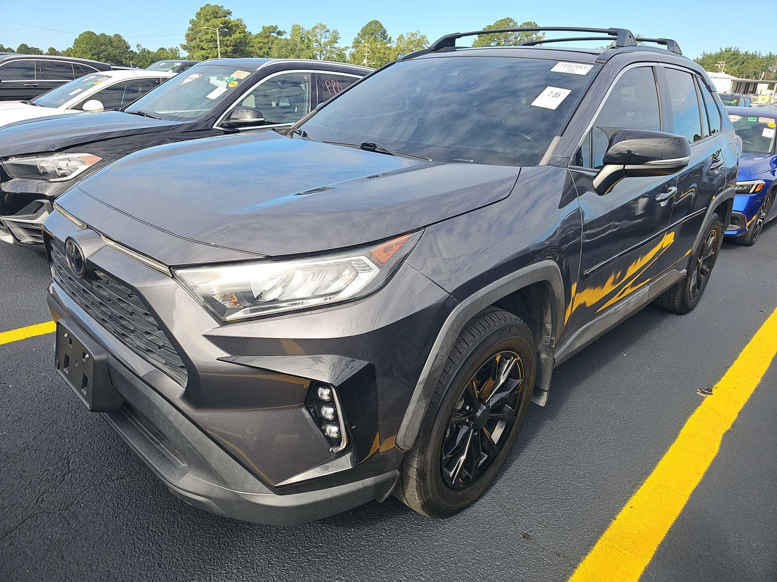 2020 TOYOTA RAV4 XLE Premium