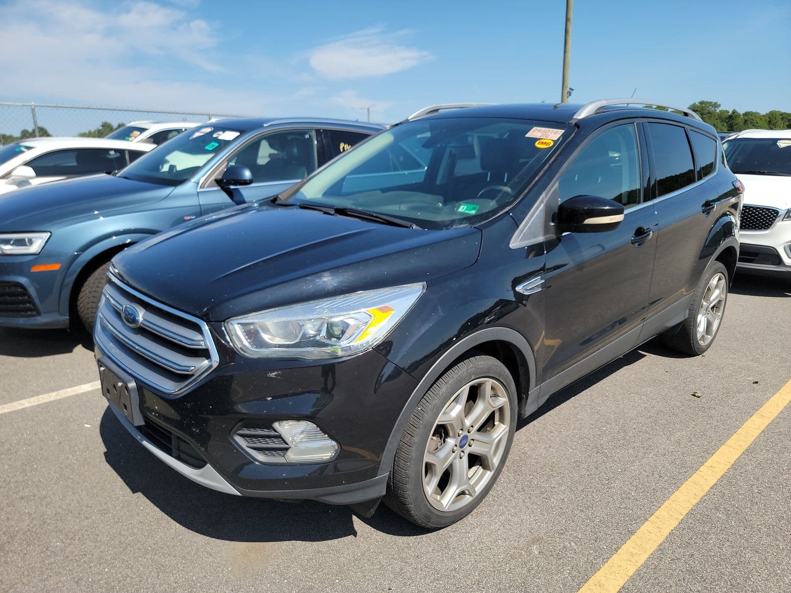 2017 FORD ESCAPE Titanium