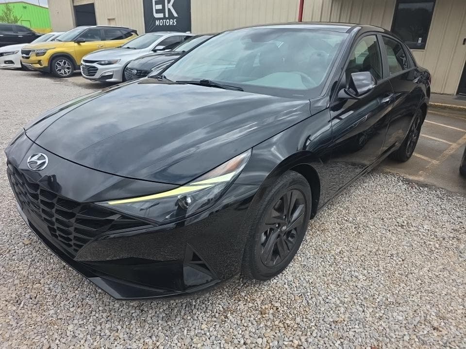 2021 HYUNDAI ELANTRA SEL