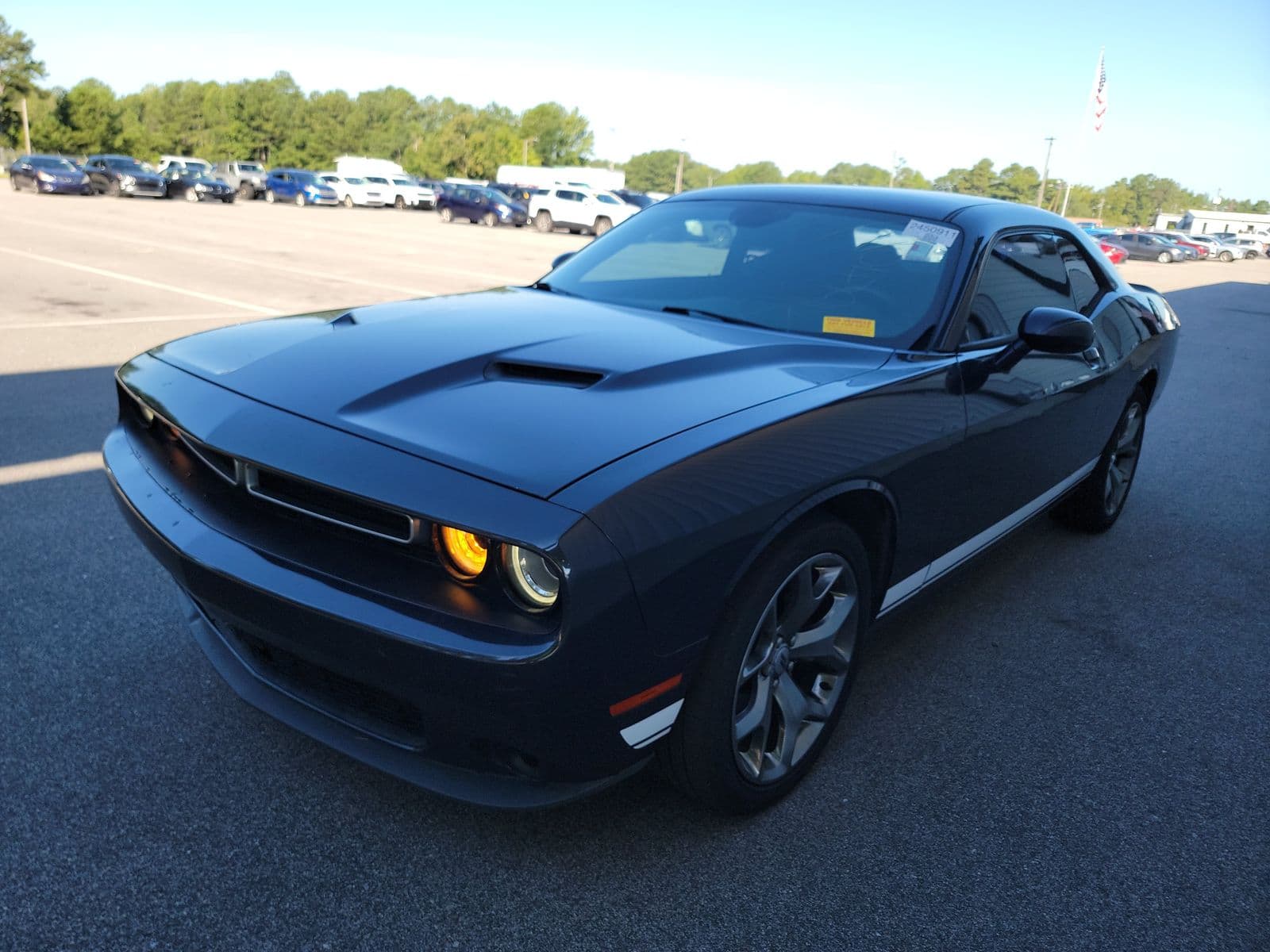 2017 DODGE CHALLENGER SXT 1