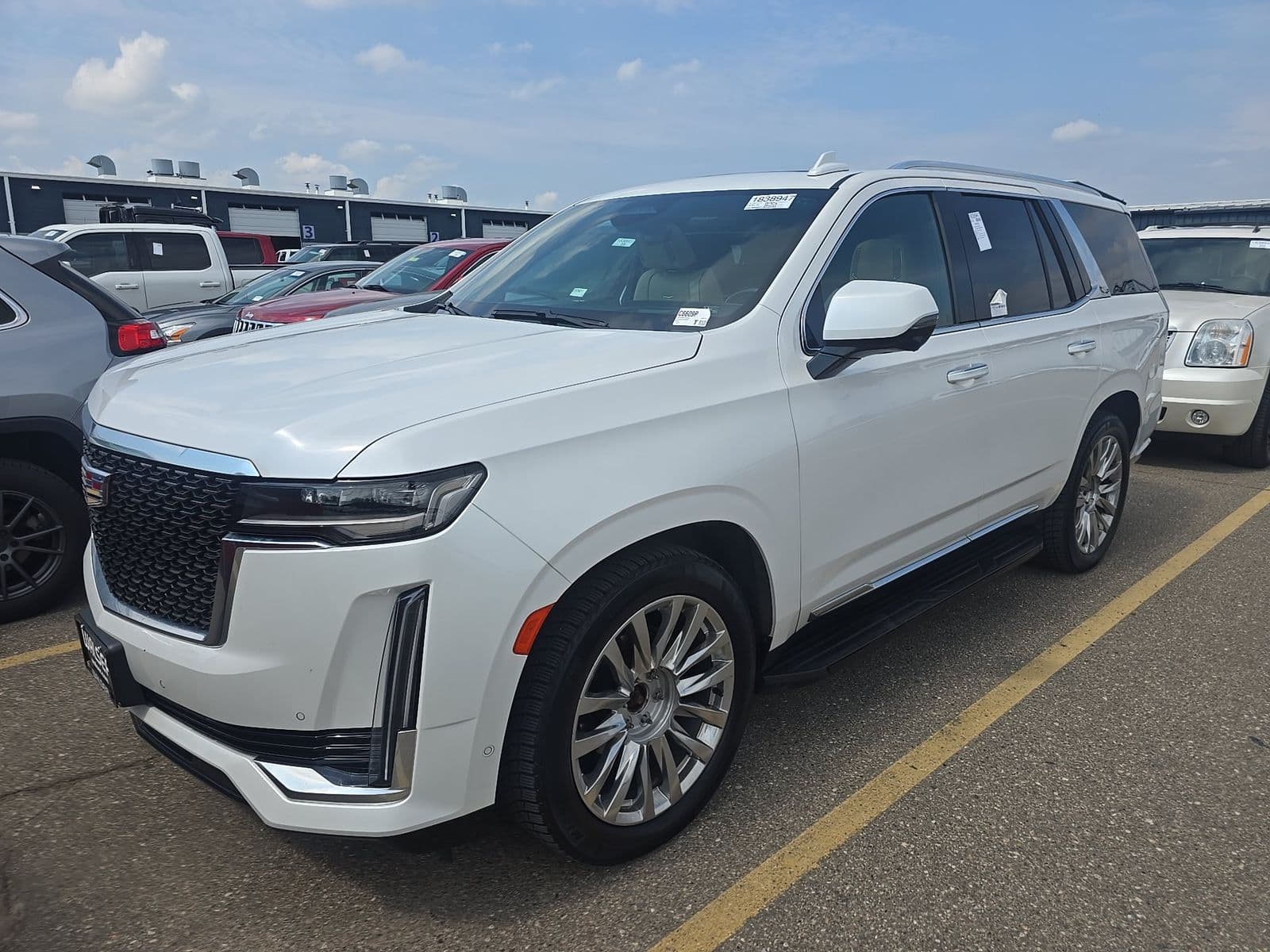 2022 CADILLAC ESCALADE PREMIUM Luxury