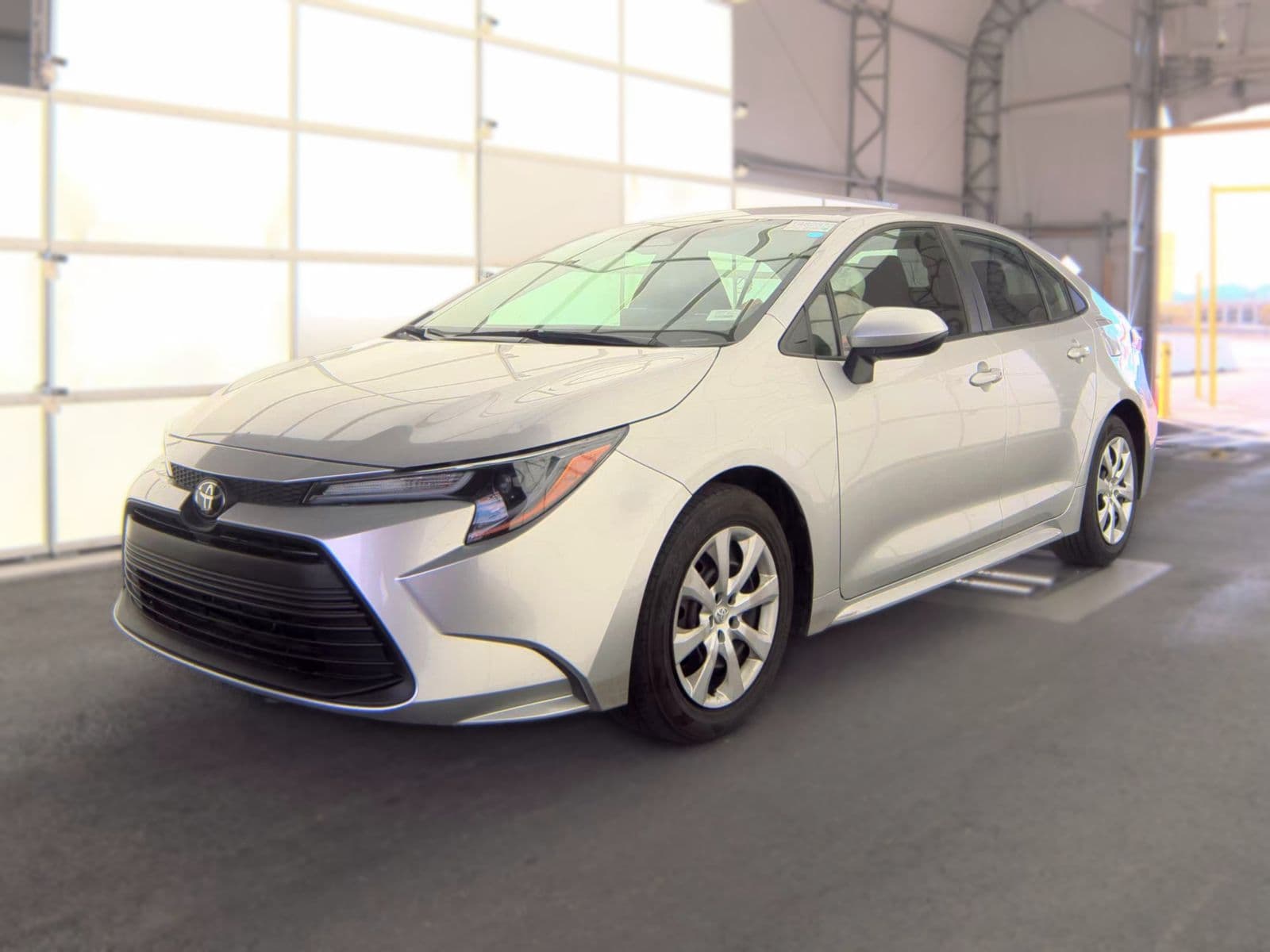 2024 TOYOTA COROLLA LE 1