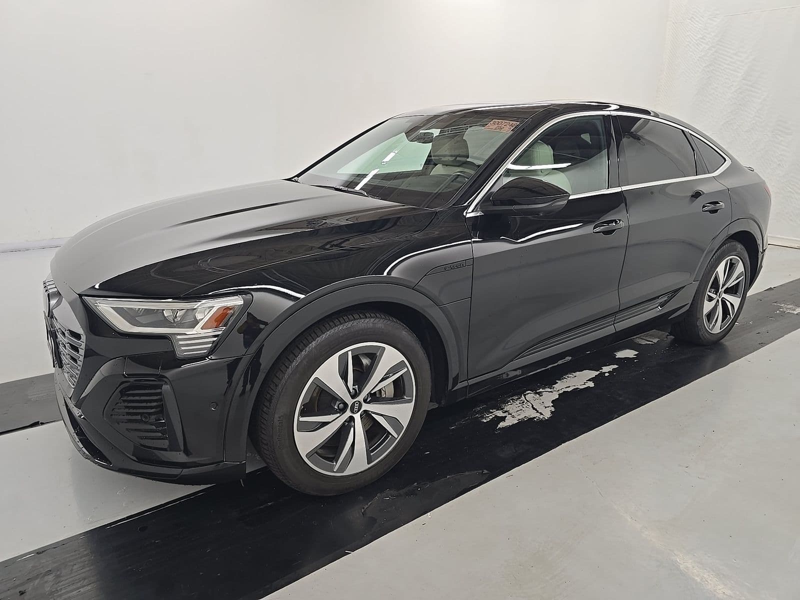 2024 AUDI Q8 E-TRON PREMIUM Plus