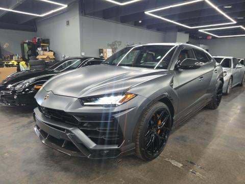 2020 LAMBORGHINI URUS Base