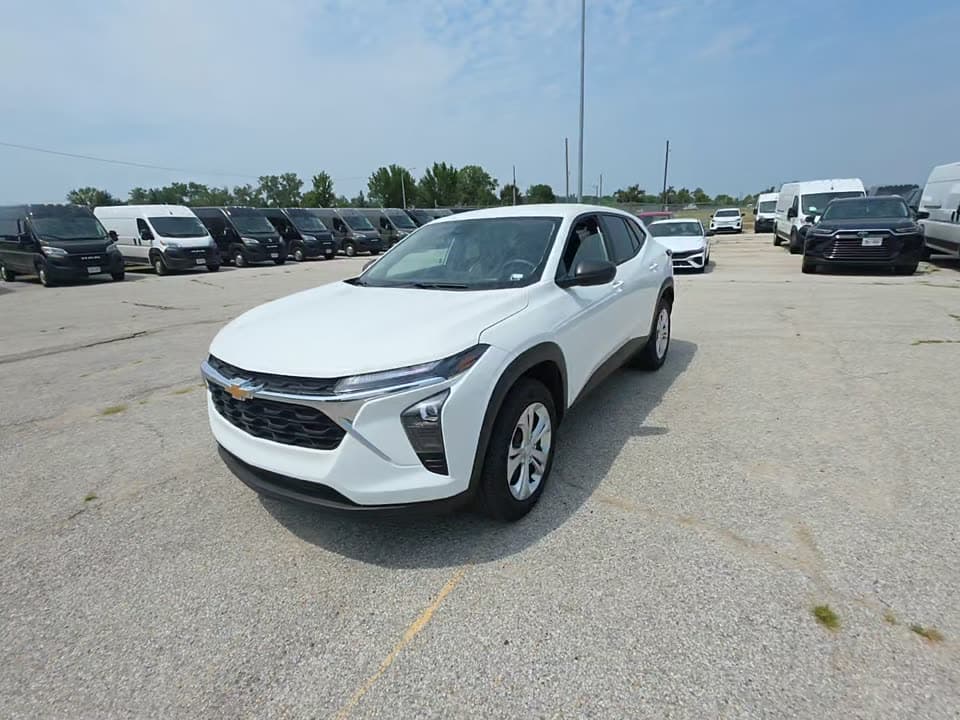 2026 CHEVROLET TRAX LS