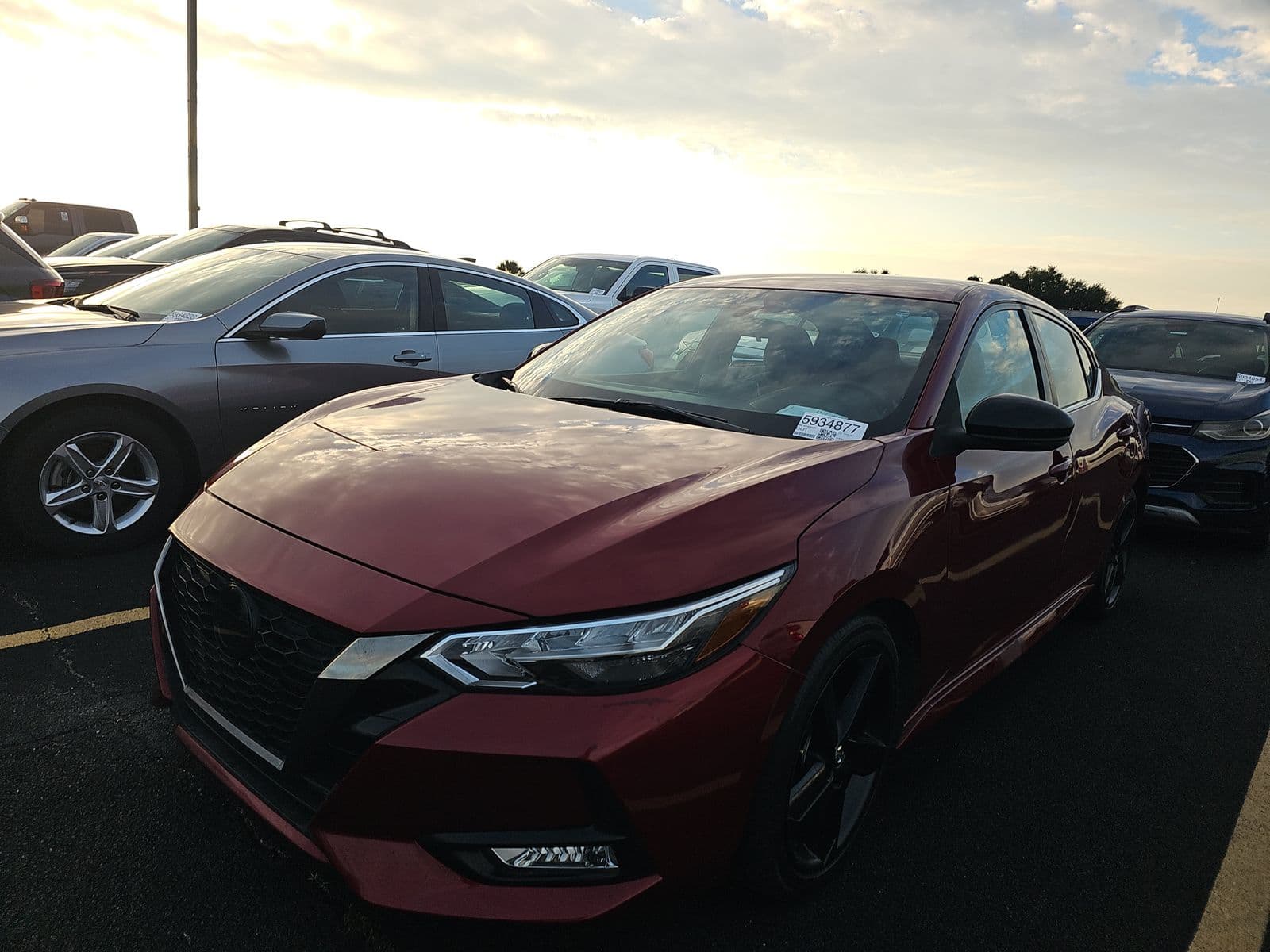 2021 NISSAN SENTRA SR 1