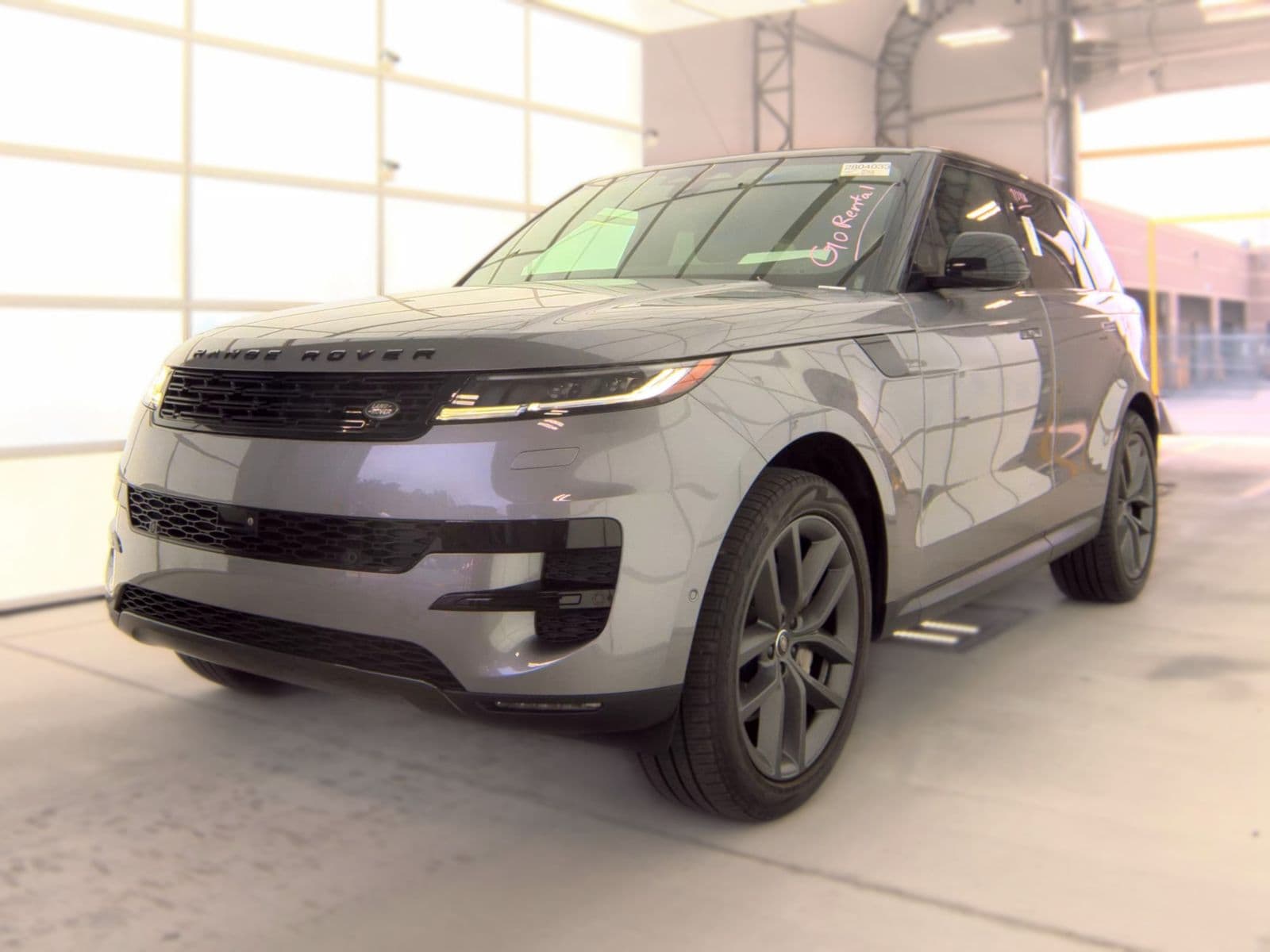 2024 LAND ROVER RANGE ROVER SPORT SE