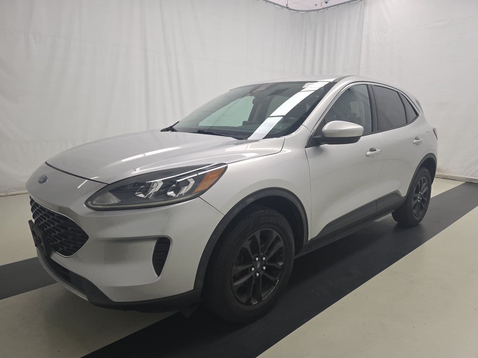 2020 FORD ESCAPE SE 1