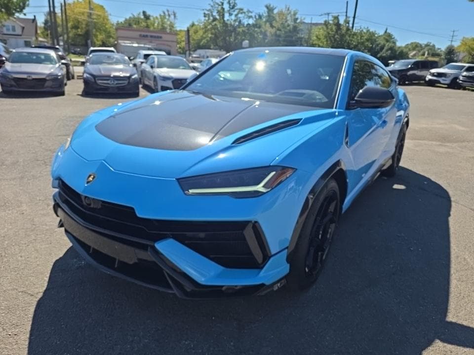 2024 LAMBORGHINI URUS Performante