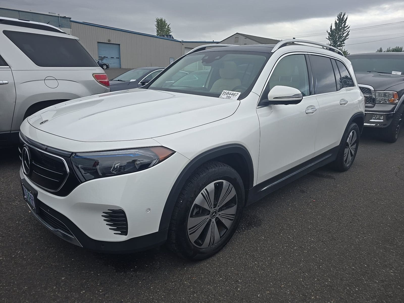 2023 MERCEDES-BENZ EQB EQB 300