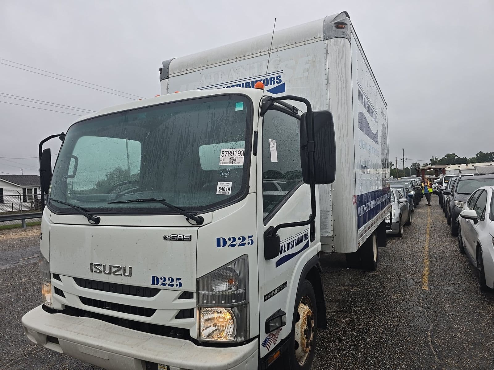 2021 ISUZU NPR HD Base