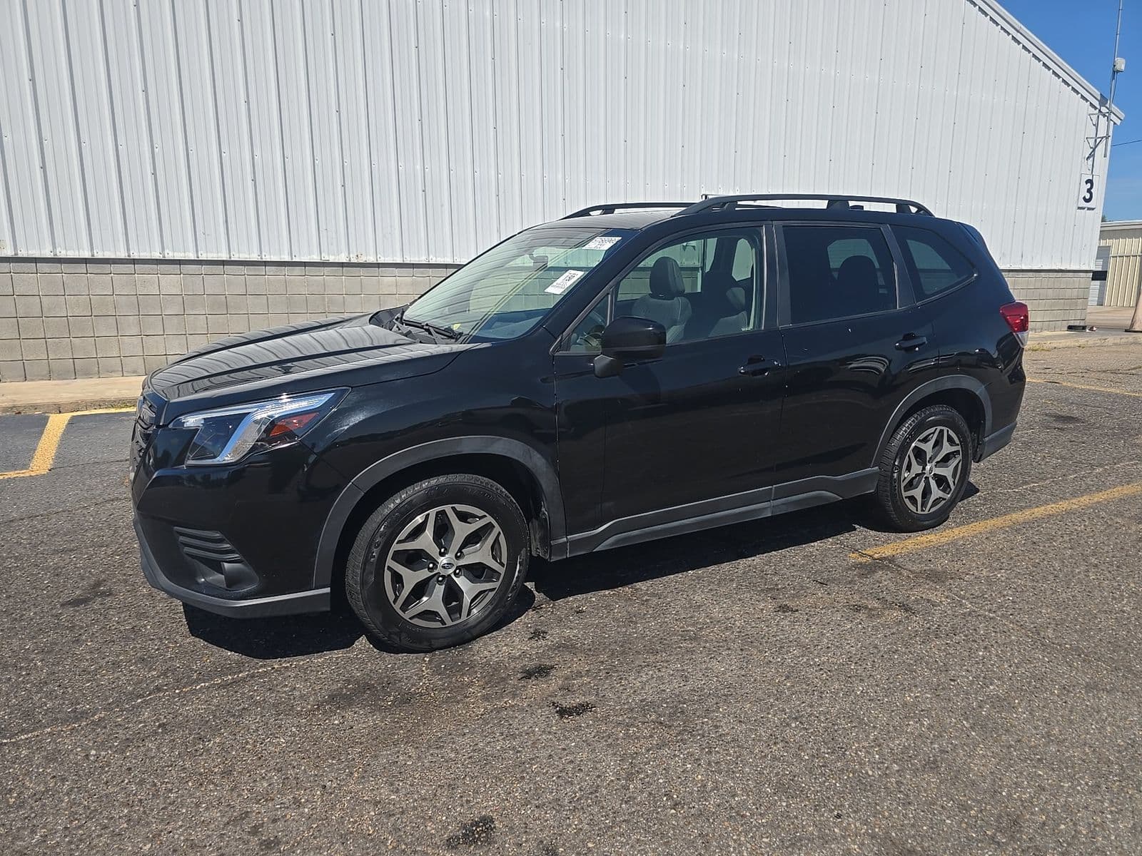 2024 SUBARU FORESTER Premium