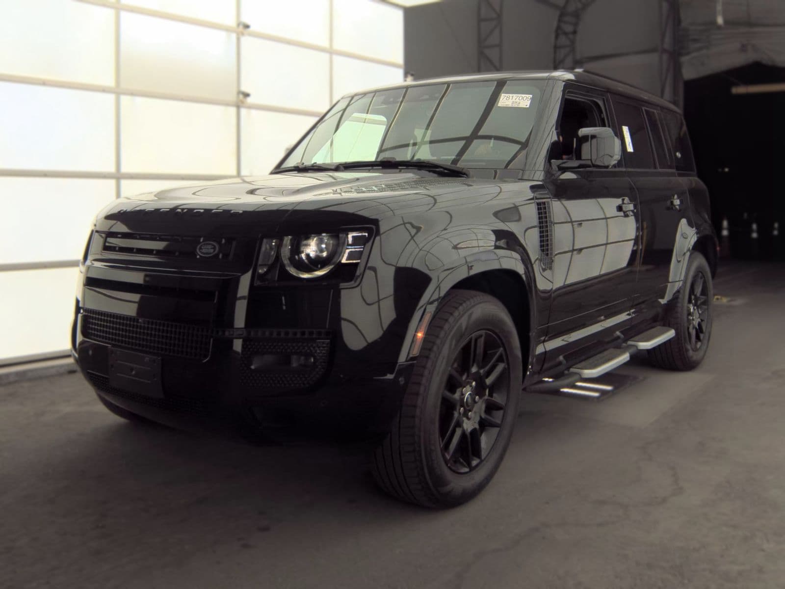 2024 LAND ROVER DEFENDER 110 X-DYNAMIC SE