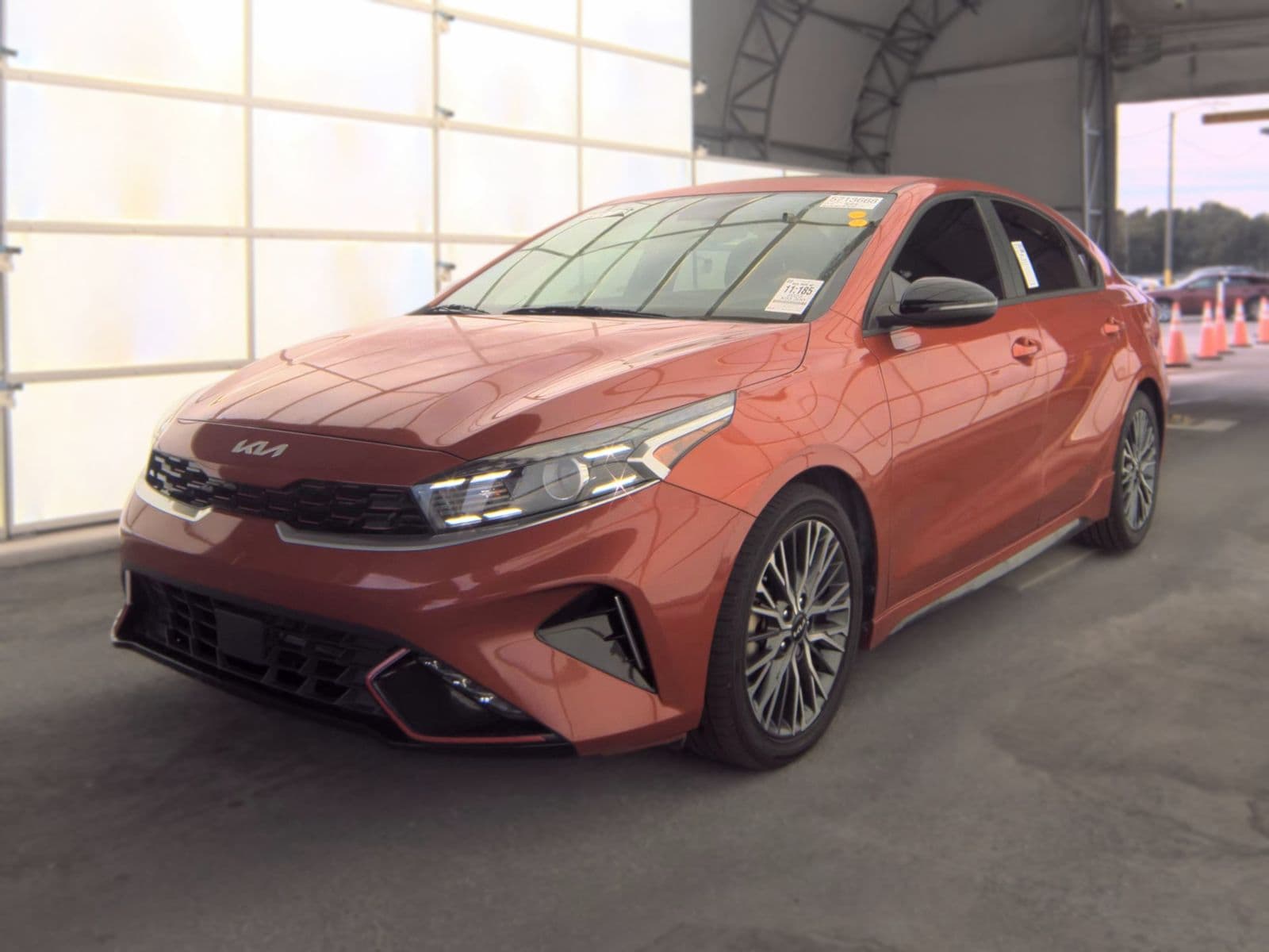 2023 KIA FORTE GT-Line