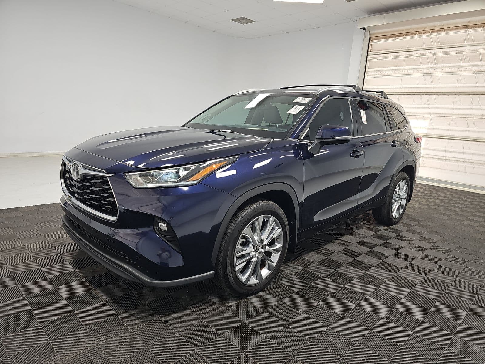 2024 TOYOTA HIGHLANDER Limited