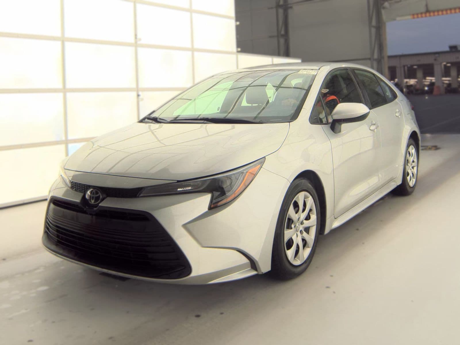2025 TOYOTA COROLLA LE 1