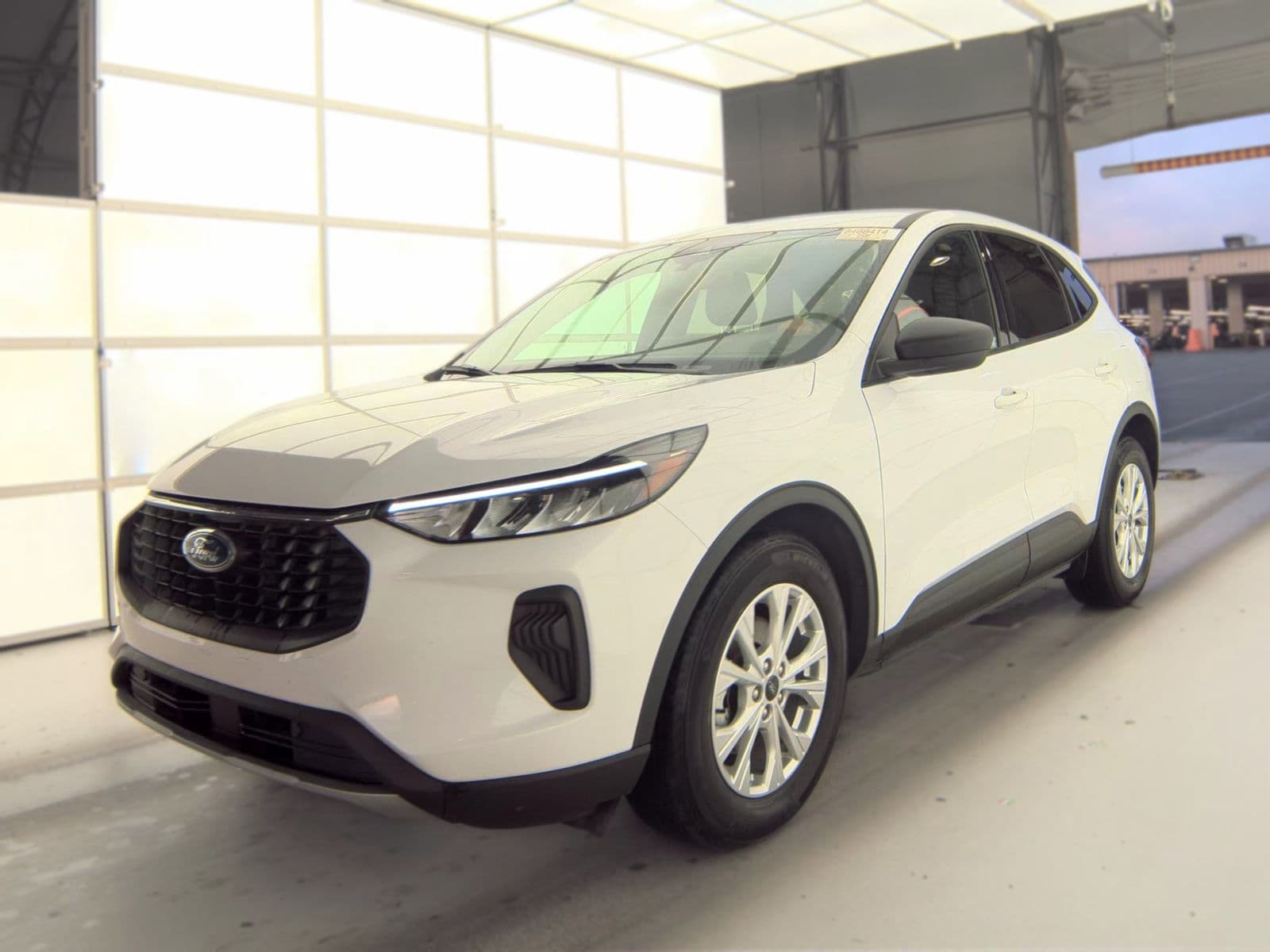 2025 FORD ESCAPE Active 1