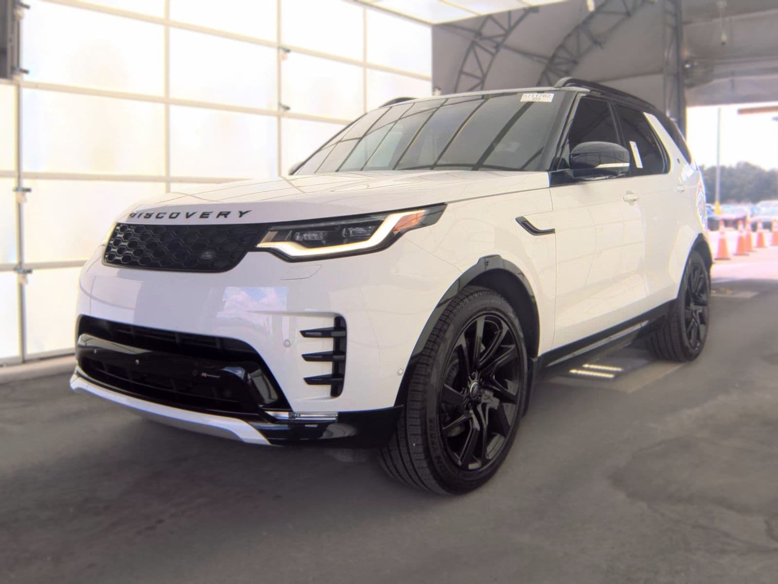 2023 LAND ROVER DISCOVERY R-DYNAMIC S