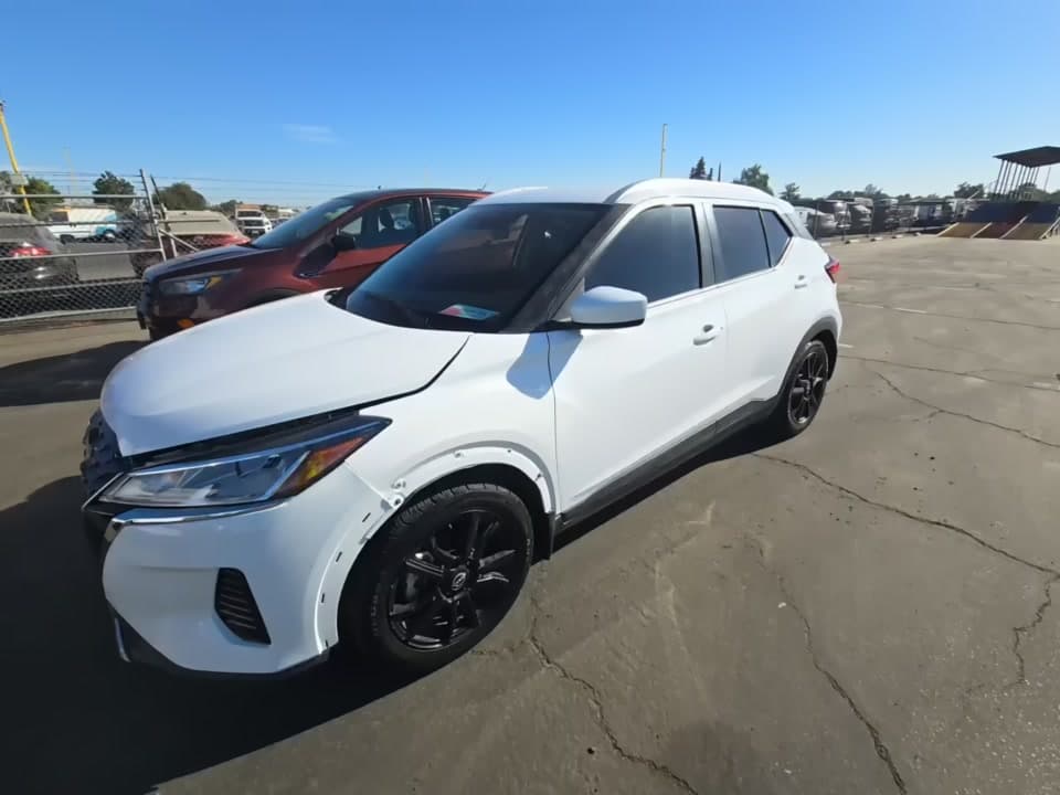 2022 NISSAN KICKS SV