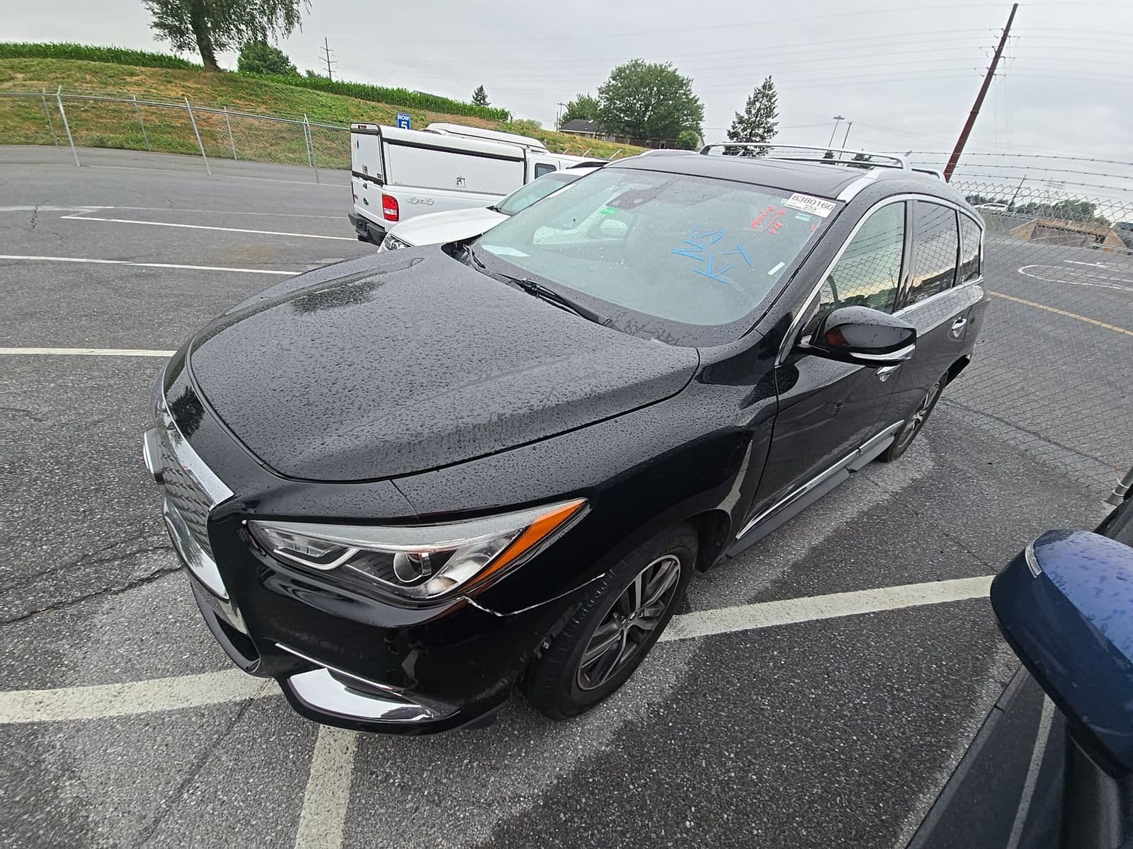 2019 INFINITI QX60 LUXE