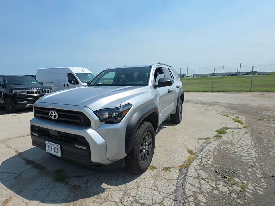 2026 TOYOTA 4RUNNER SR5