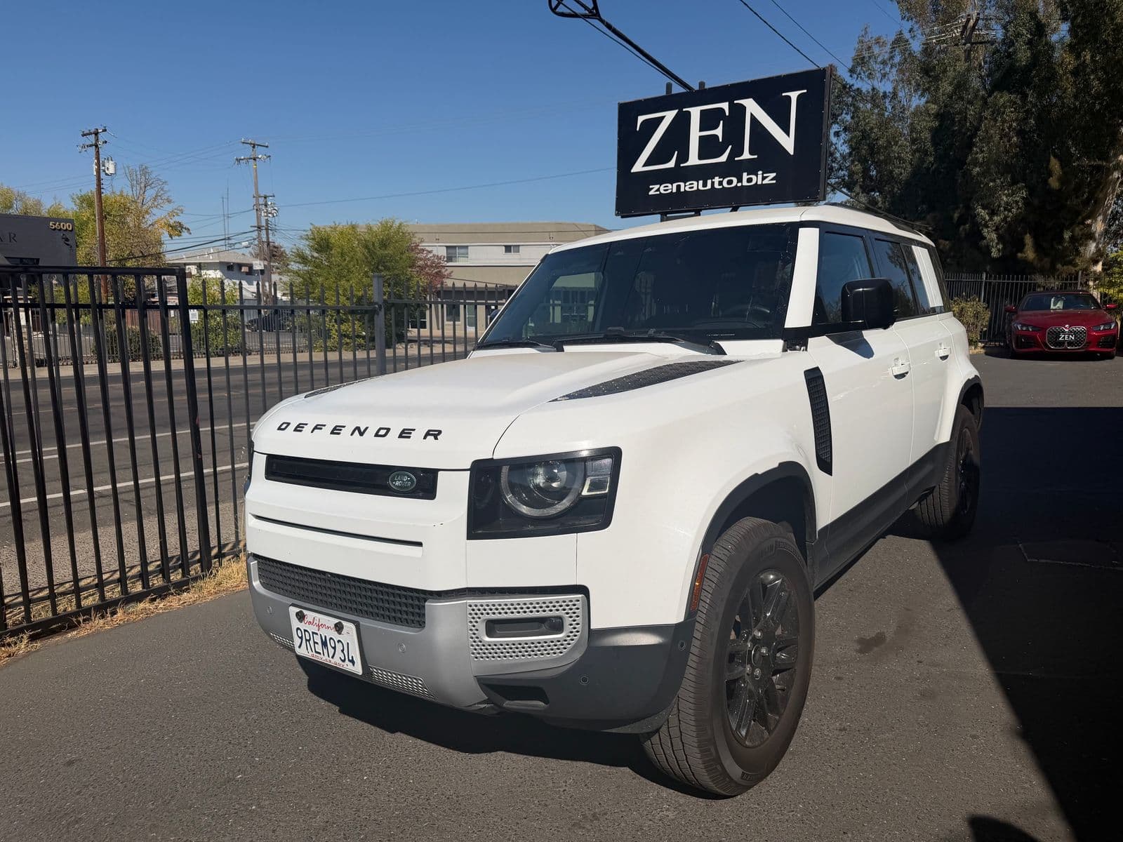 2025 LAND ROVER DEFENDER 110 S