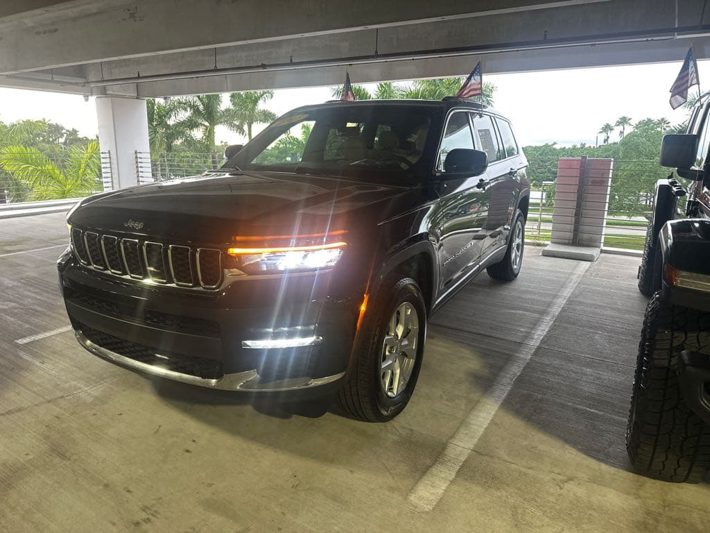 2023 JEEP GRAND CHEROKEE L Limited