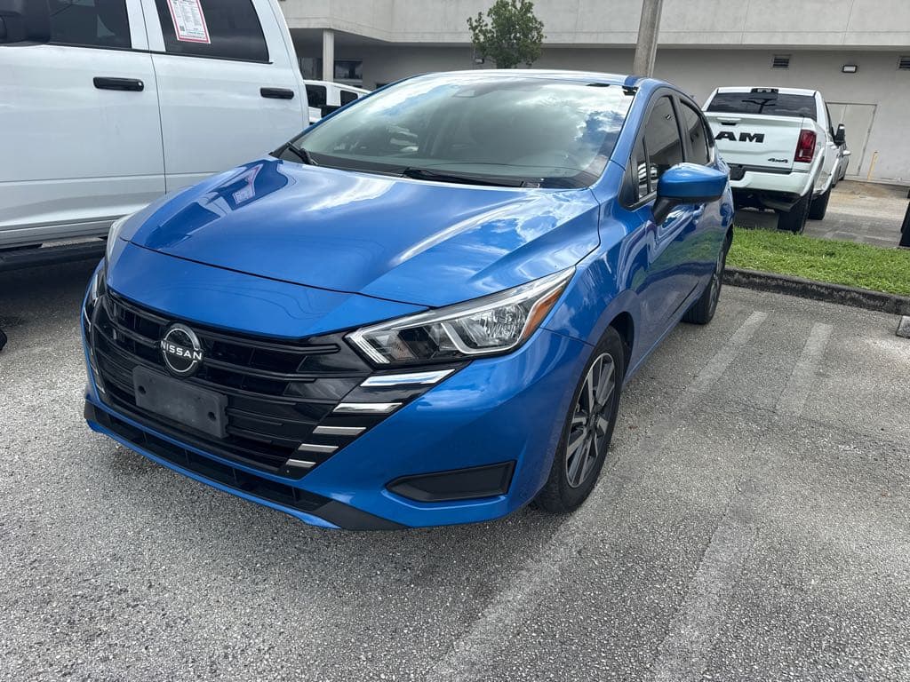 2023 NISSAN VERSA SV