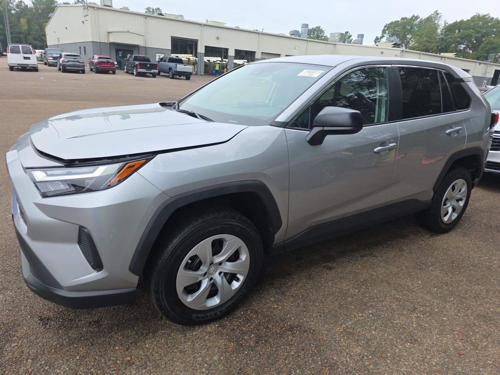 2025 TOYOTA RAV4 LE
