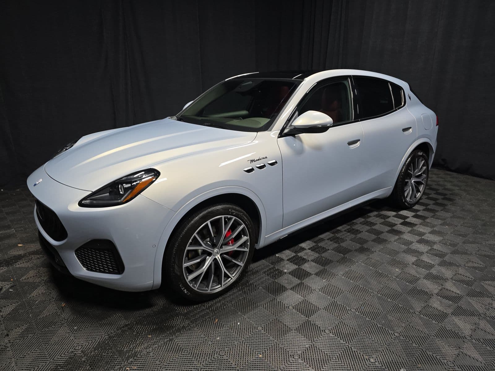 2023 MASERATI GRECALE Modena