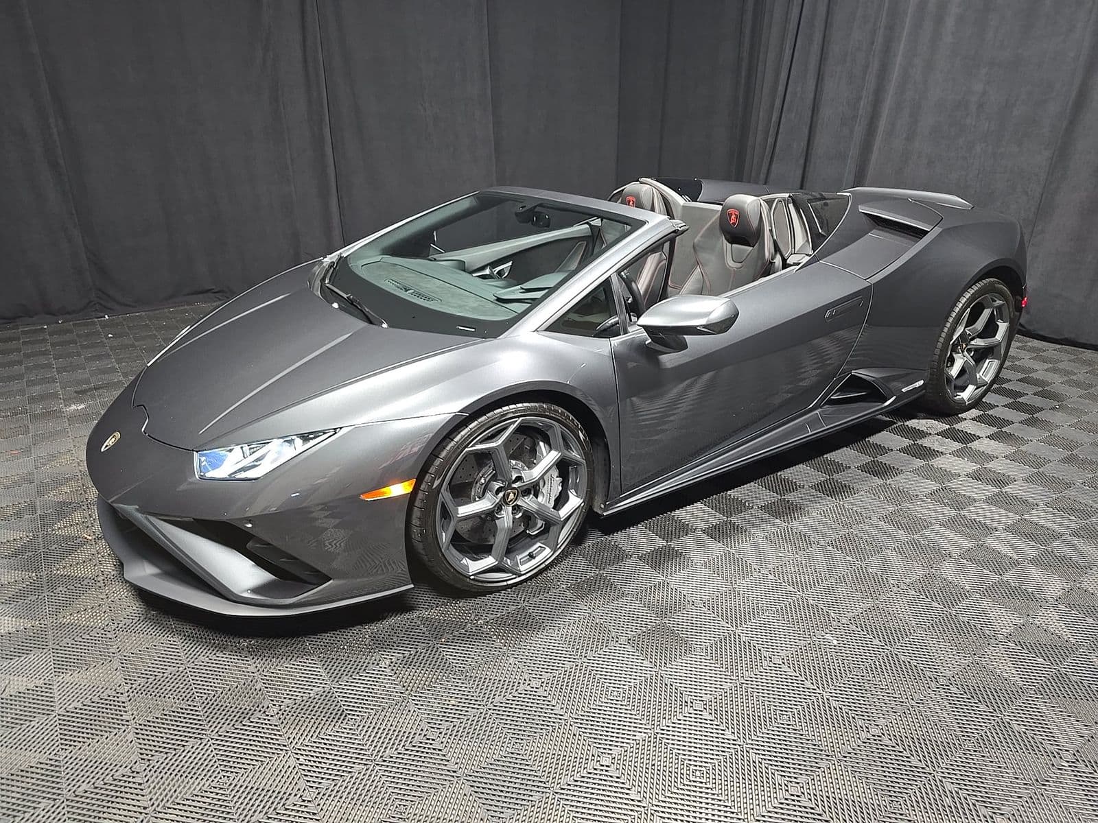 2023 LAMBORGHINI HURACAN EVO