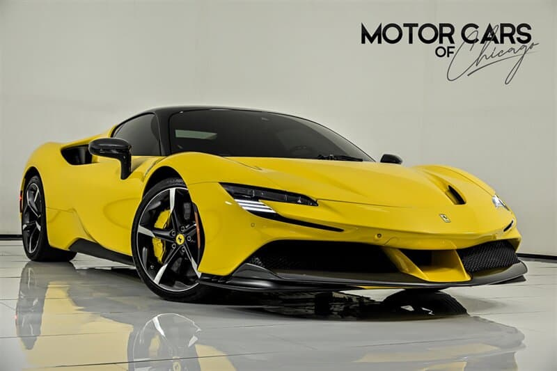 2023 FERRARI SF90 STRADALE Base