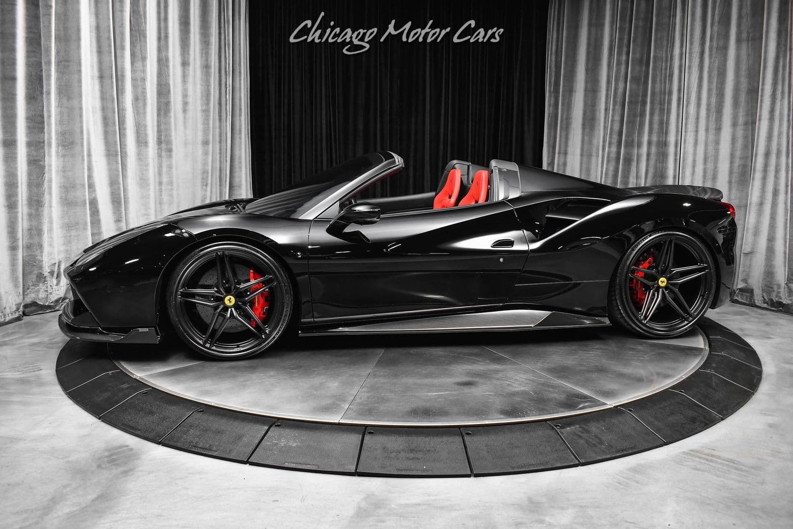 2018 FERRARI 488 Base