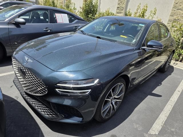 2025 GENESIS G70 2.5T