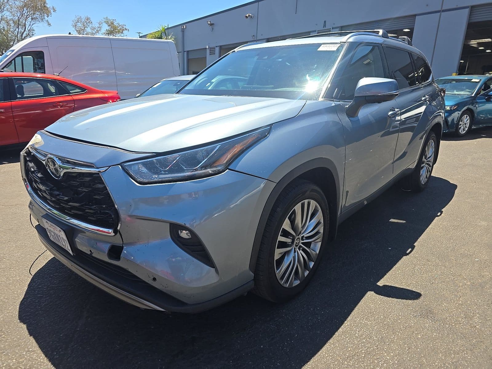 2023 TOYOTA HIGHLANDER Platinum