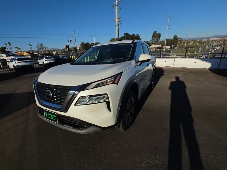 2021 NISSAN ROGUE SV 1