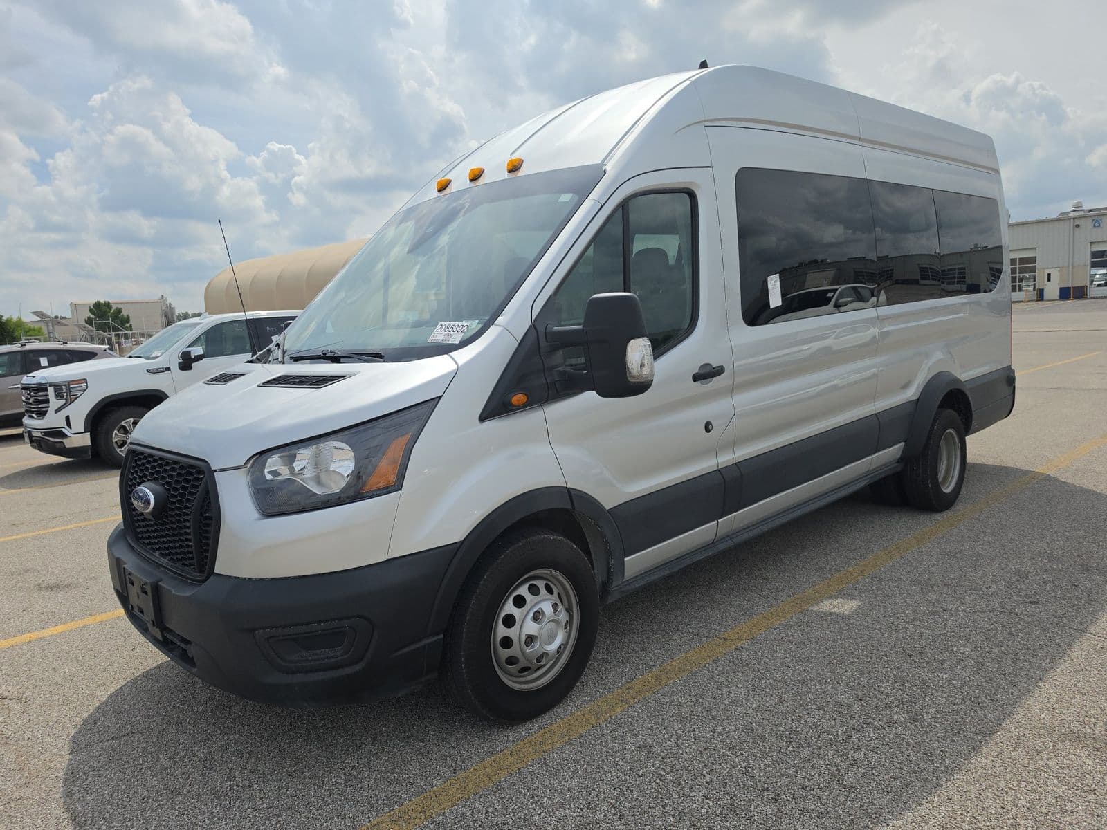 2023 FORD TRANSIT 350 HD XL