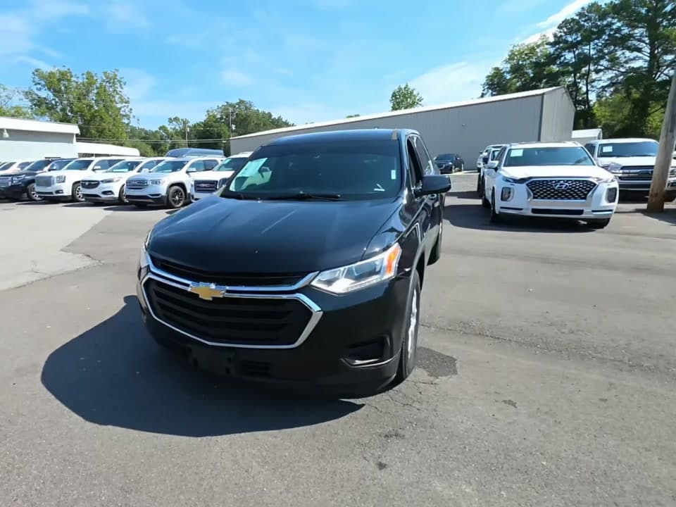 2020 CHEVROLET TRAVERSE LS 1