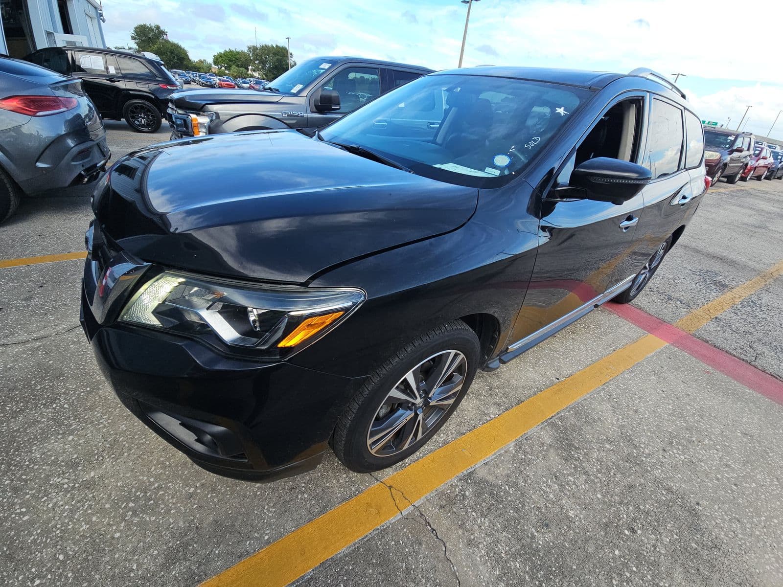 2020 NISSAN PATHFINDER Platinum