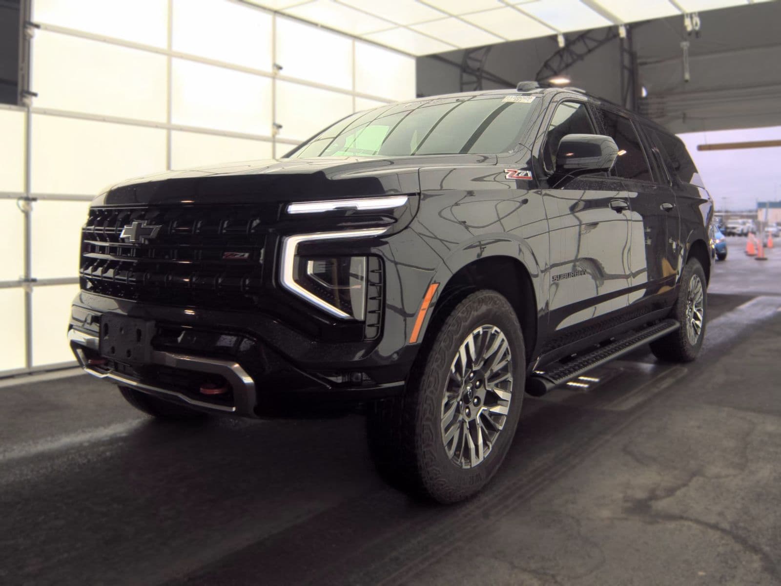 2025 CHEVROLET SUBURBAN Z71